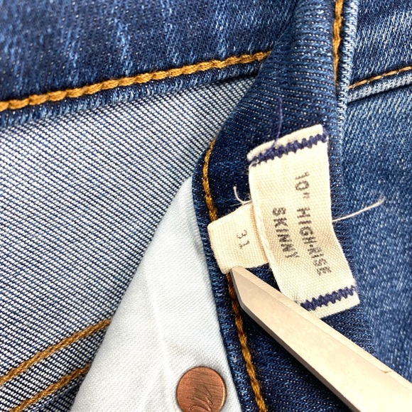 Madewell Women’s 10” High-Rise Skinny Jeans - Picture 7 of 8